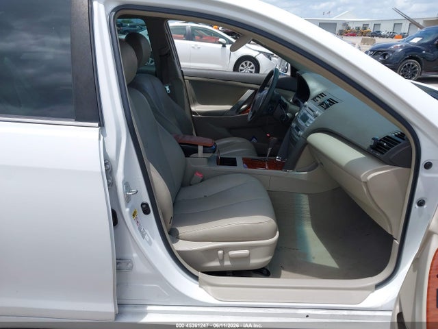 Toyota Camry Xle