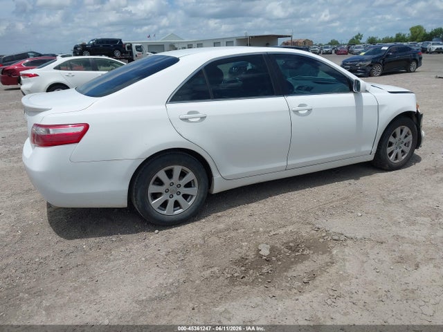 Toyota Camry Xle