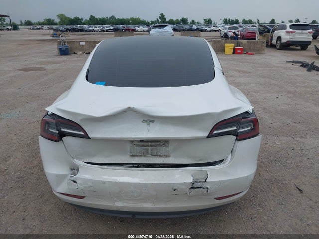 Tesla Model 3 Standard Range Plus Rear-wheel Drive
