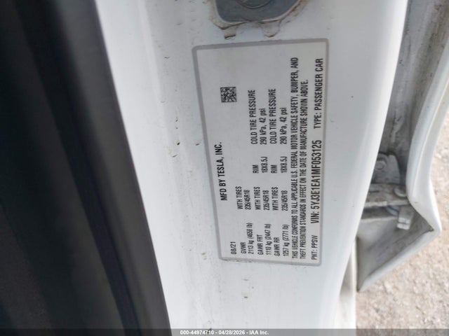 Tesla Model 3 Standard Range Plus Rear-wheel Drive