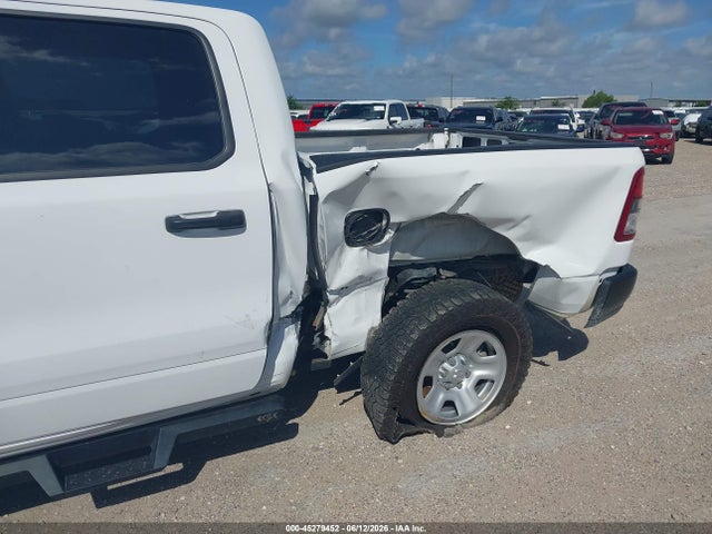 Ram 1500 Tradesman  4x4 5'7 Box