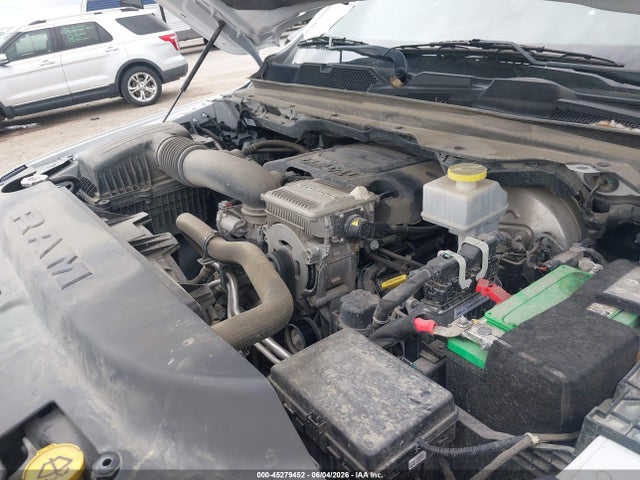 Ram 1500 Tradesman  4x4 5'7 Box