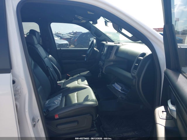 Ram 1500 Tradesman  4x4 5'7 Box