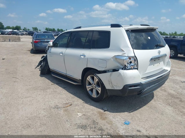Toyota Highlander Limited V6