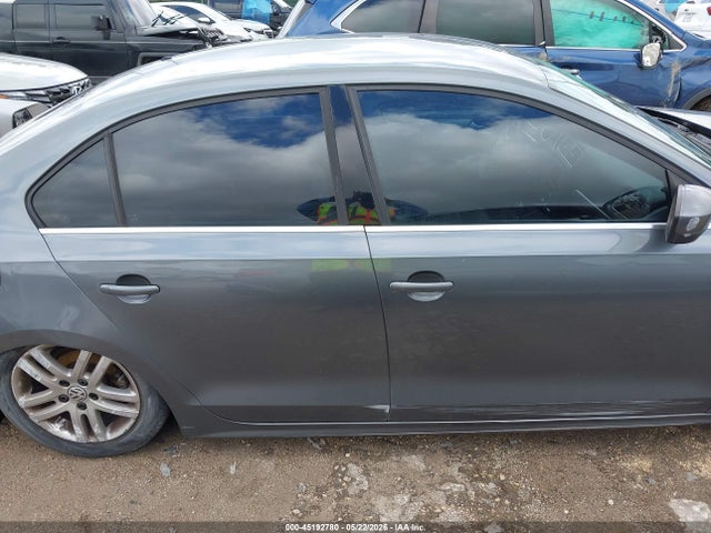 Volkswagen Jetta 1.4t S
