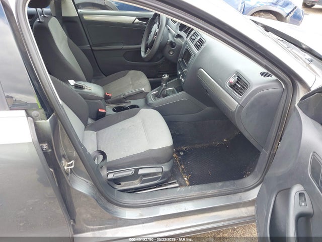 Volkswagen Jetta 1.4t S