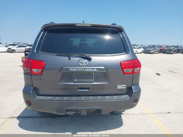 Toyota Sequoia Sr5 5.7l V8
