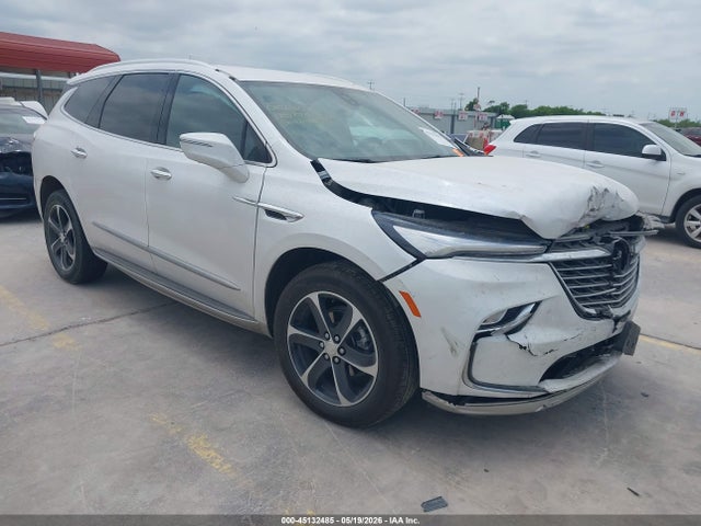 Salvage Buick Enclave Image
