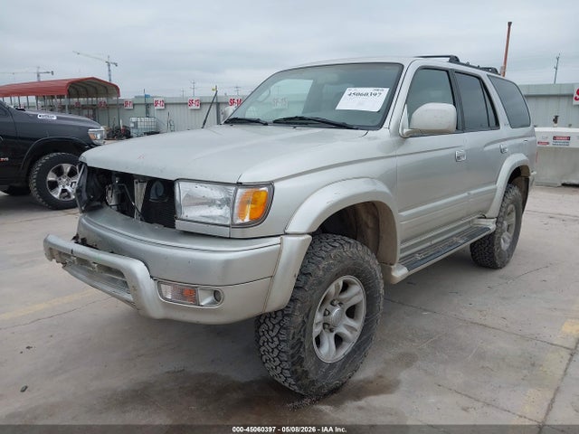 Toyota 4Runner Limited V6