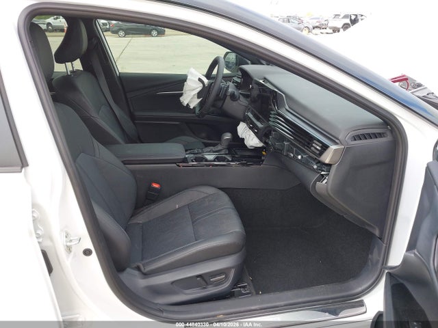 Toyota Camry Xse