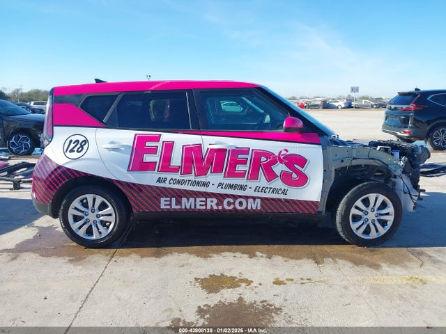 Kia Soul Lx