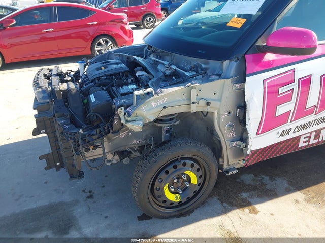 Kia Soul Lx