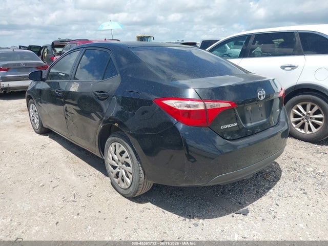 Toyota Corolla Le