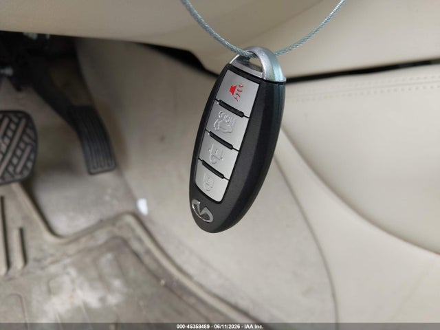 INFINITI JX35