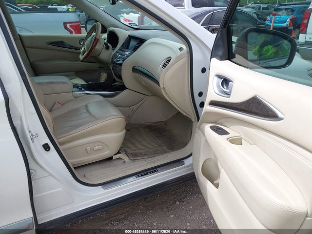 INFINITI JX35