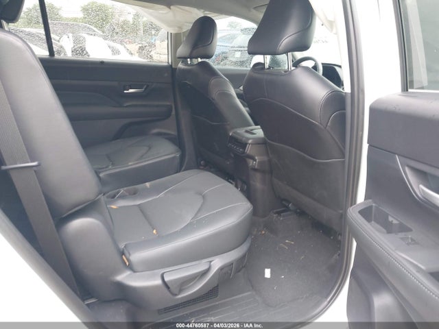 Toyota Grand Highlander Hybrid Xle