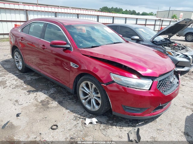 Salvage Ford Taurus Image