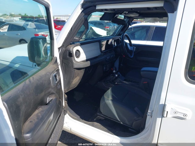 Jeep Wrangler 4-door Sport Rhd 4x4