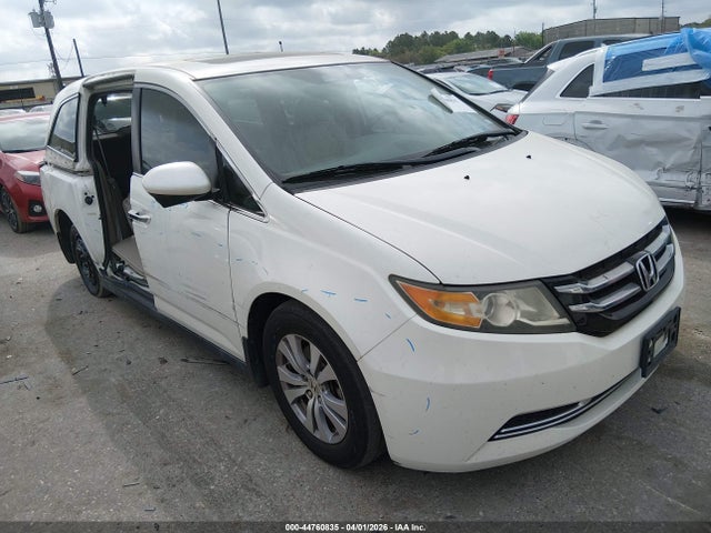 Salvage Honda Odyssey Image