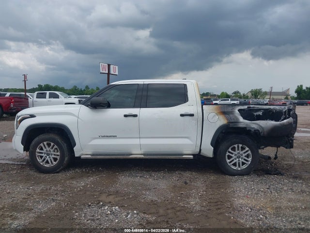 Toyota Tundra Sr5