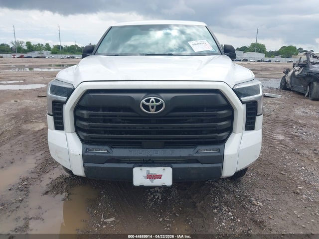 Toyota Tundra Sr5