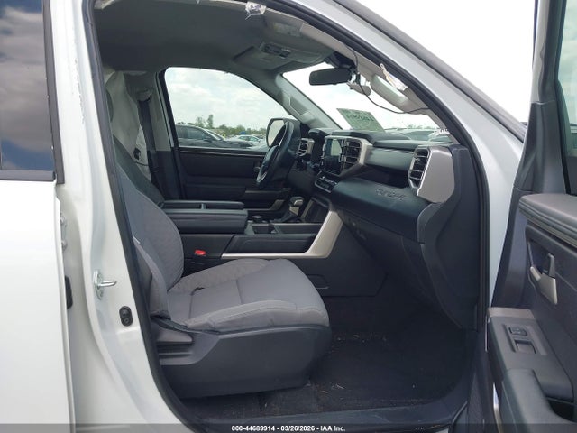 Toyota Tundra Sr5