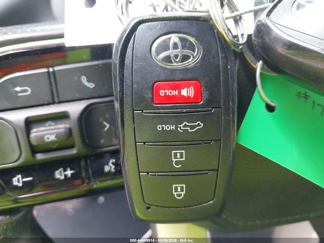 Toyota Tundra Sr5