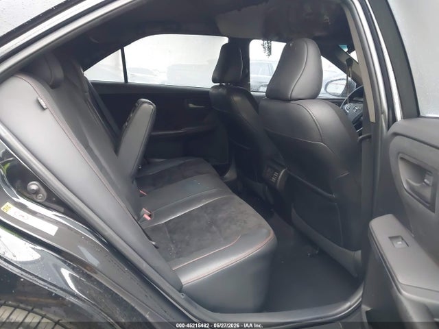 Toyota Camry Xse