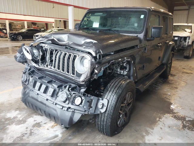 Jeep Wrangler 4-door Sahara 4x4