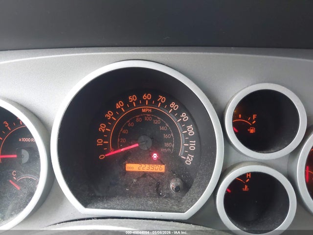 Toyota Tundra Sr5 V8