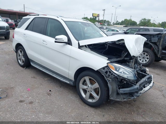 Salvage Mercedes-Benz GLE Image