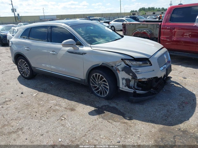 Salvage Lincoln Nautilus Image