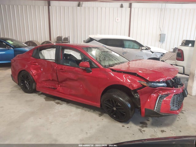 Salvage Toyota Camry Image