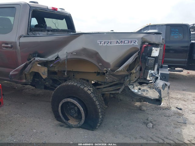 Ford F-250 Lariat