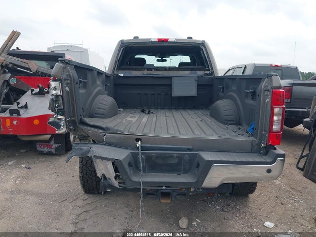 Ford F-250 Lariat