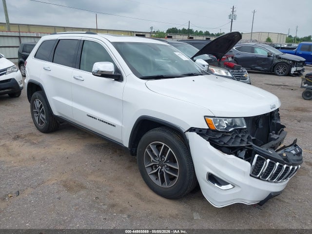 Salvage Jeep Grand Cherokee Image