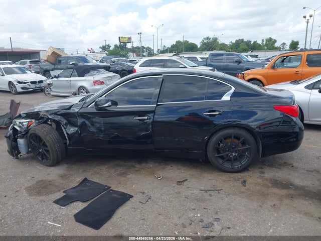 INFINITI Q50 2.0t Base