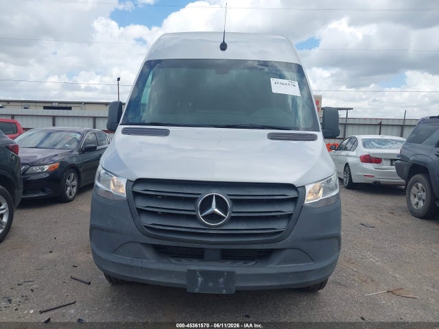 Mercedes-Benz Sprinter 3500 High Roof V6