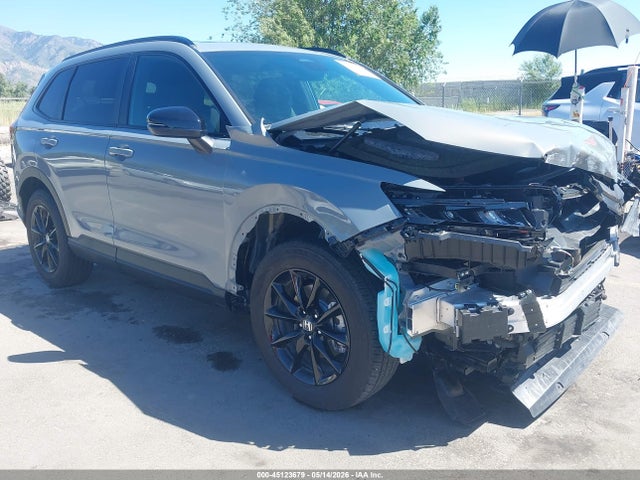 Salvage Honda CR-V Hybrid Image