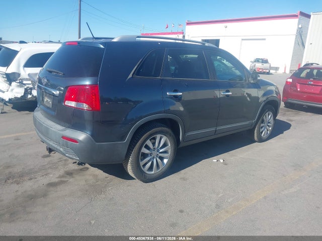 Kia Sorento Lx V6