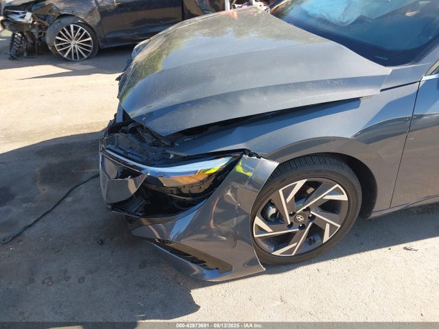 Hyundai ELANTRA Sel Convenience