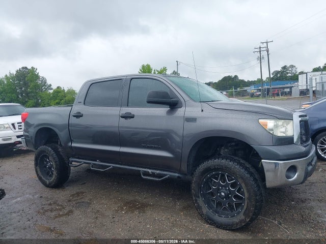 Toyota Tundra Grade 5.7l V8