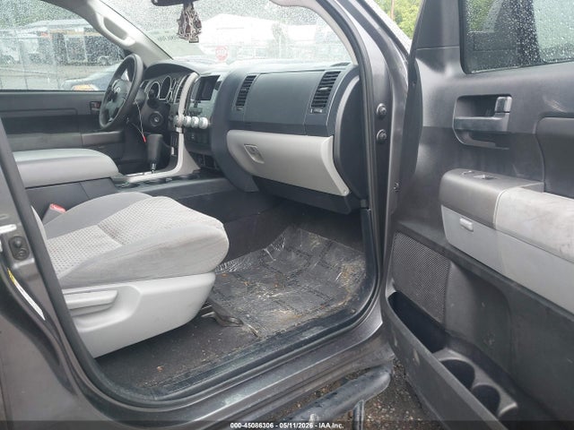Toyota Tundra Grade 5.7l V8