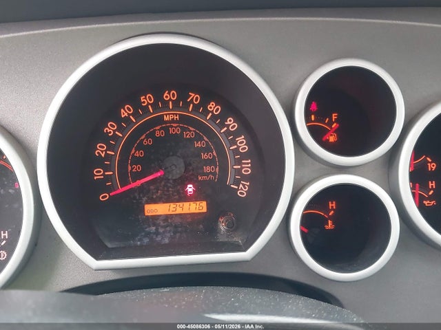 Toyota Tundra Grade 5.7l V8
