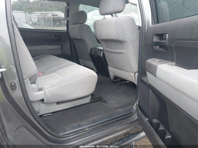 Toyota Tundra Grade 5.7l V8
