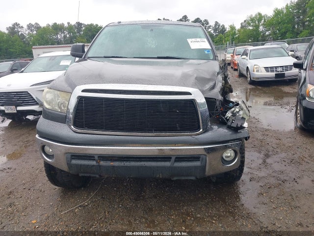 Toyota Tundra Grade 5.7l V8
