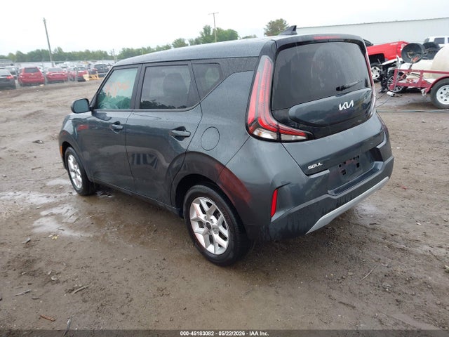 Kia Soul Lx