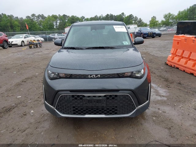 Kia Soul Lx