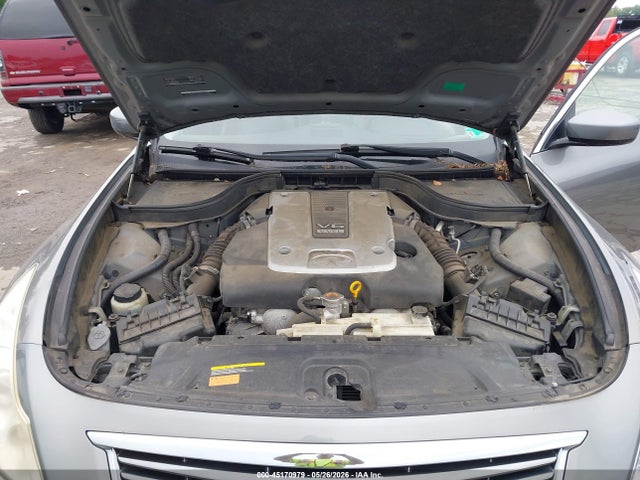 INFINITI G37 Journey
