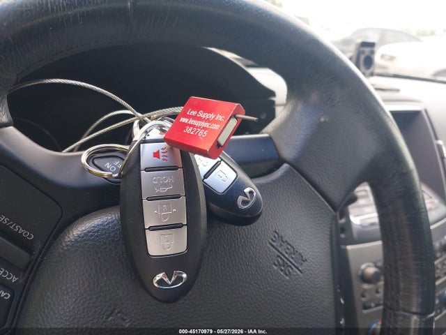 INFINITI G37 Journey